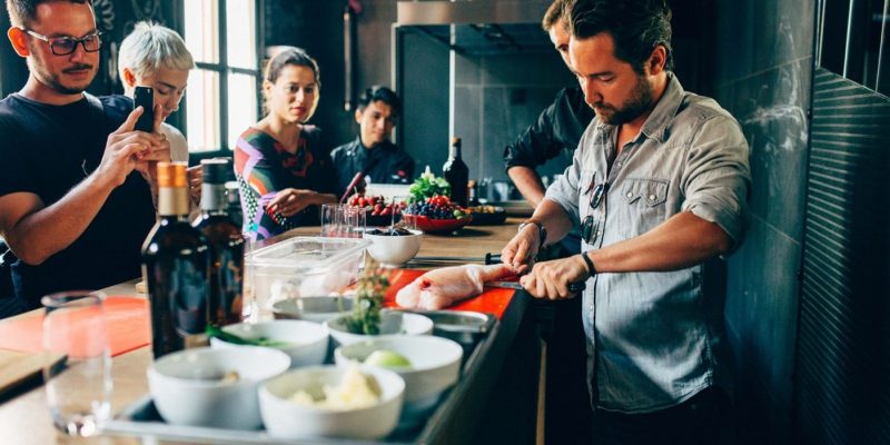 Tendance : mettez-vous aux cours de cuisine