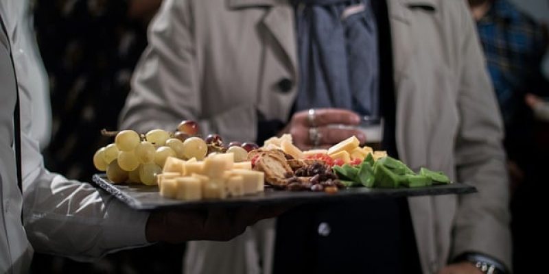 Que proposer dans un apéro dinatoire simple et facile ?